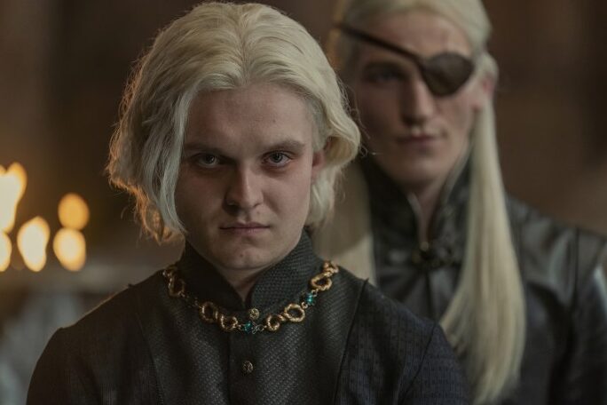 En qué se diferencia la muerte final de House of the Dragon del libro
